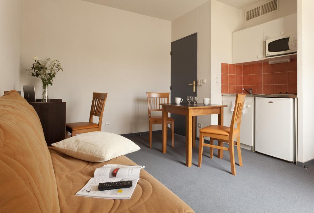 Apparthotel Privilodges Lyon Lumiere Zimmer foto
